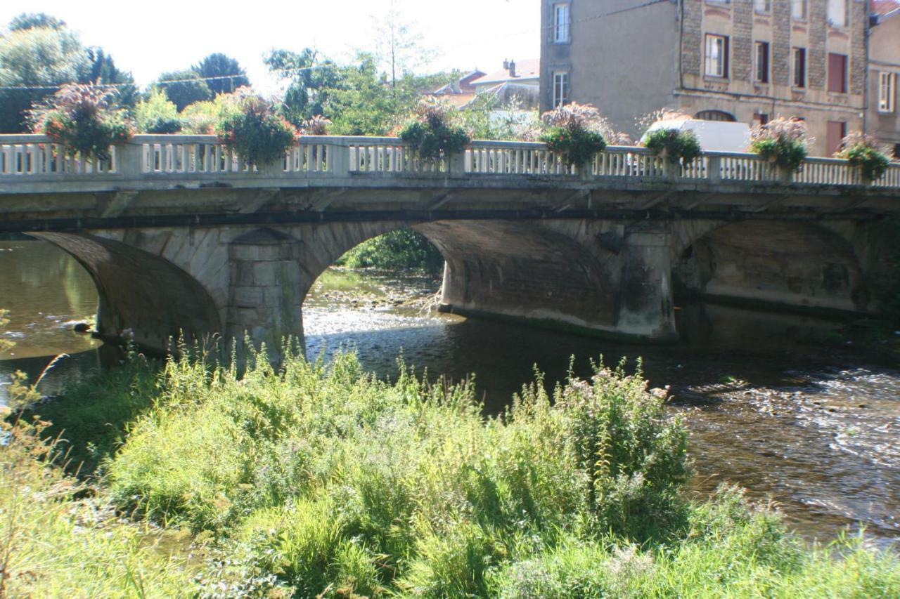 Les Ponts De L'Ornain Apartment Bar-le-Duc Luaran gambar